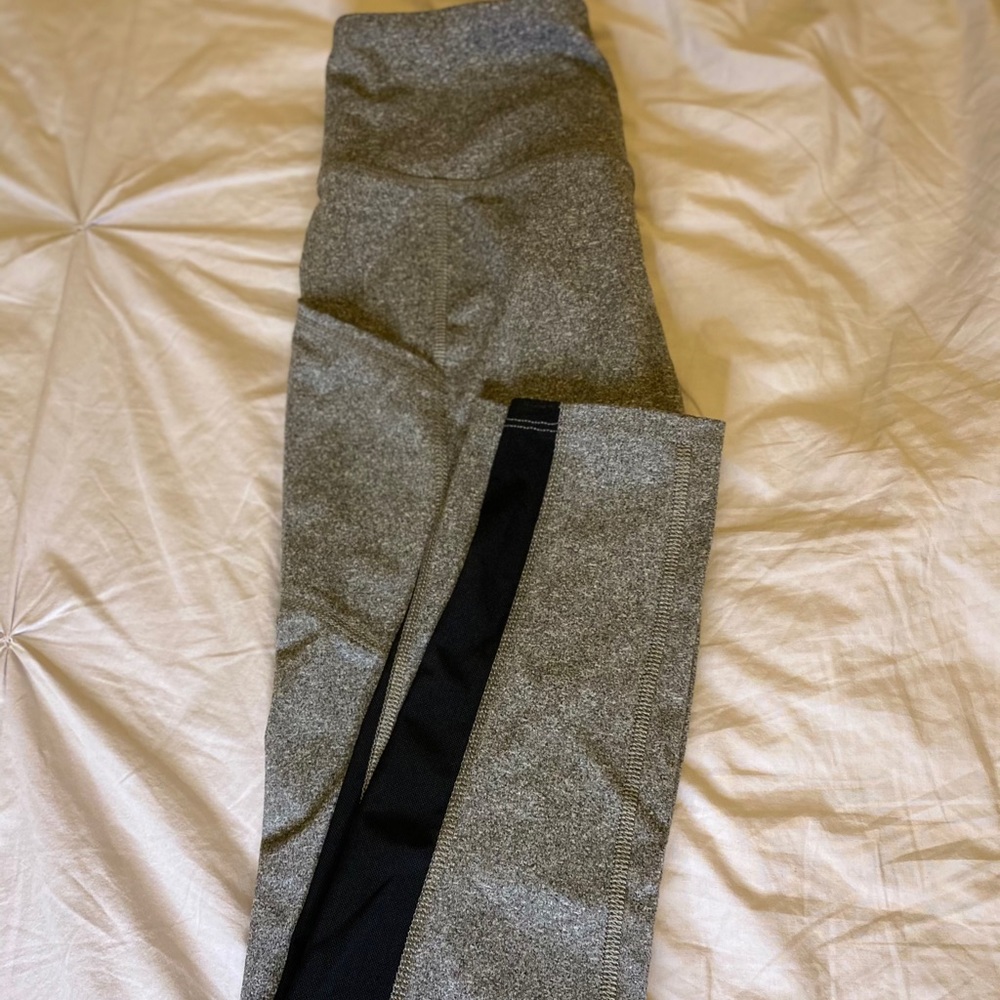 High rise women’s yoga activewear leggings